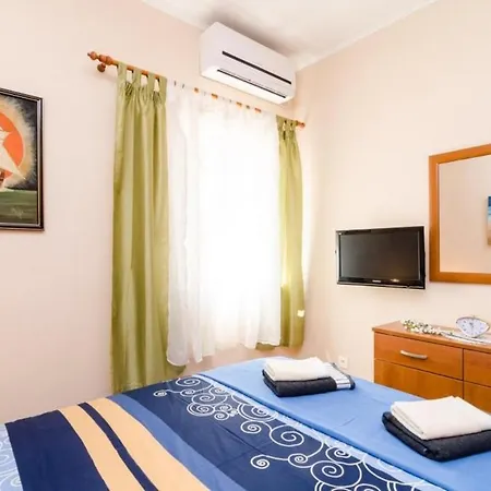Bevanda - Three Bedroom With Terrace And Partial Sea View Ντουμπρόβνικ