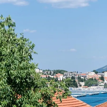Bevanda - Three Bedroom With Terrace And Partial Sea View Appartamento *