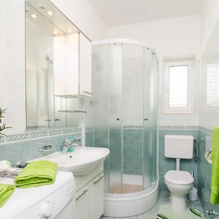 Bevanda - Three Bedroom With Terrace And Partial Sea View Apartmán Dubrovník